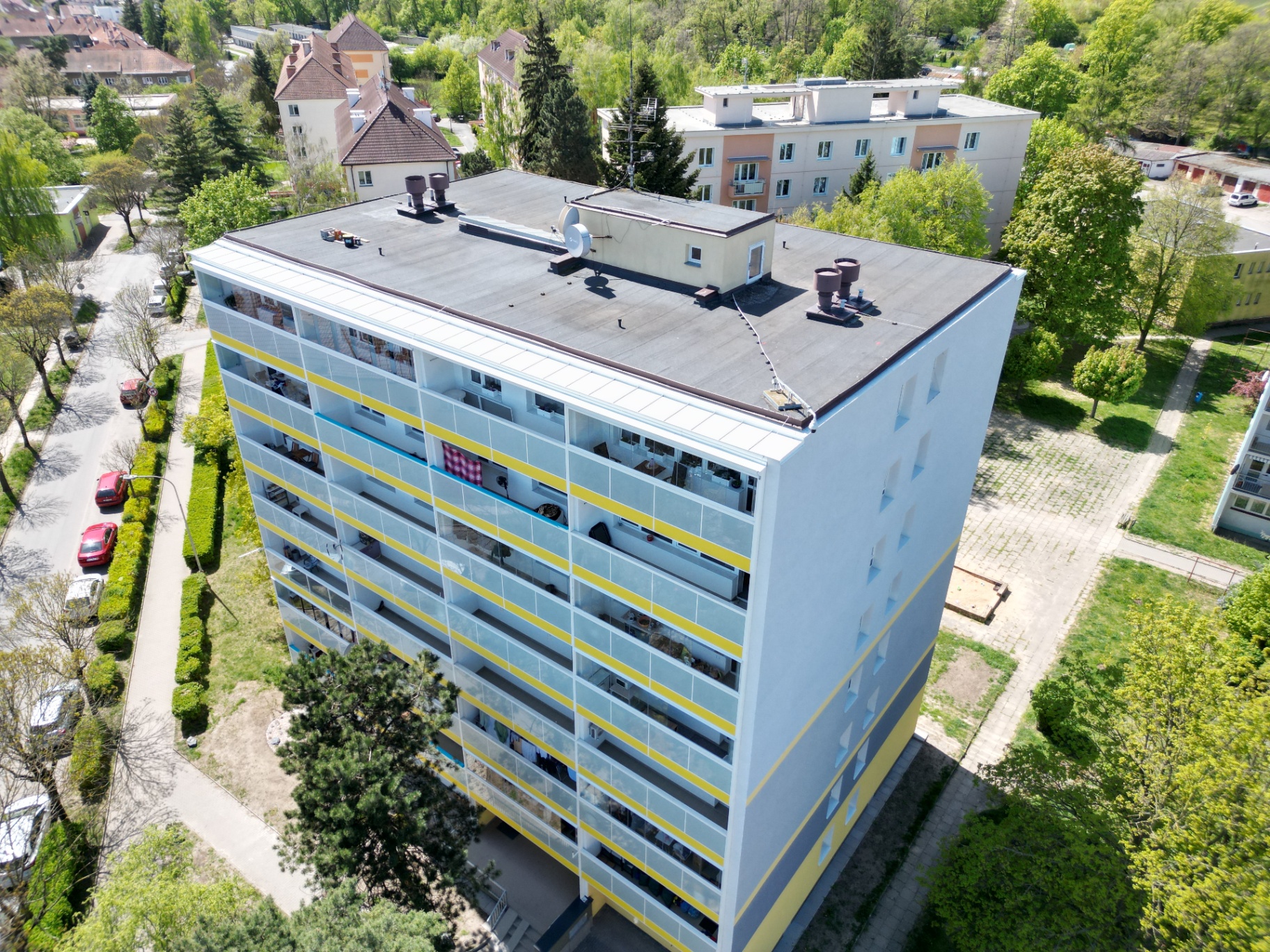 Lysá nad Labem – letecký pohled na bytový dům