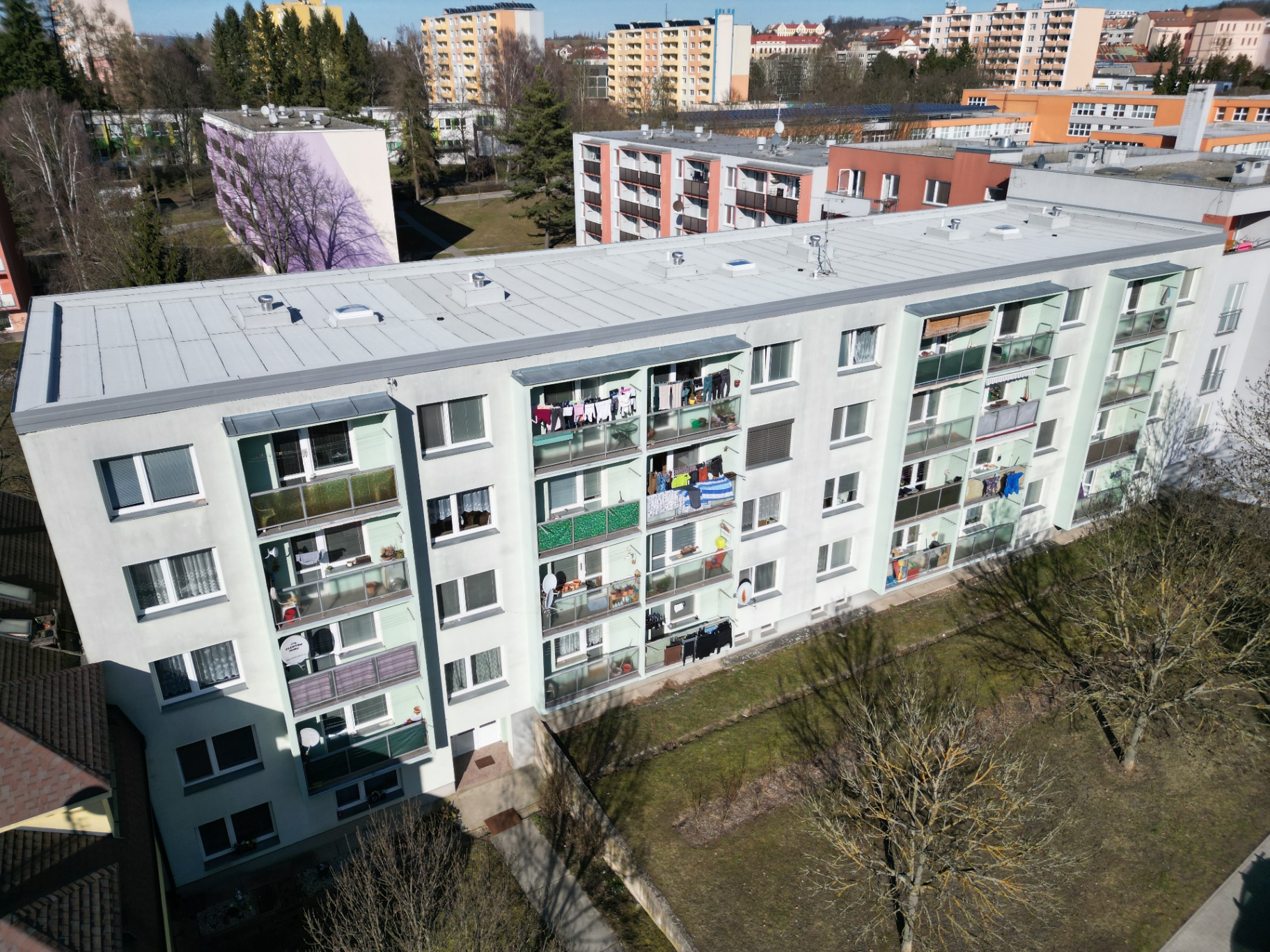 Boskovice – letecký pohled na bytový dům