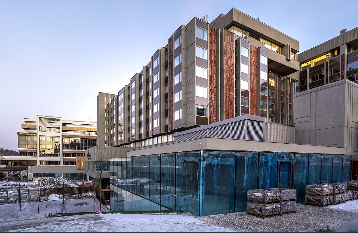 Hotel Fairmont Golden Prague – exteriér
